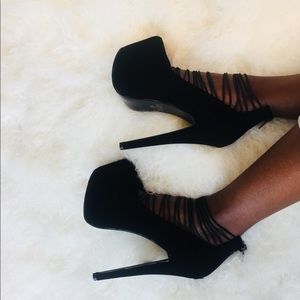 GoJane Skyscraper Platform Heel